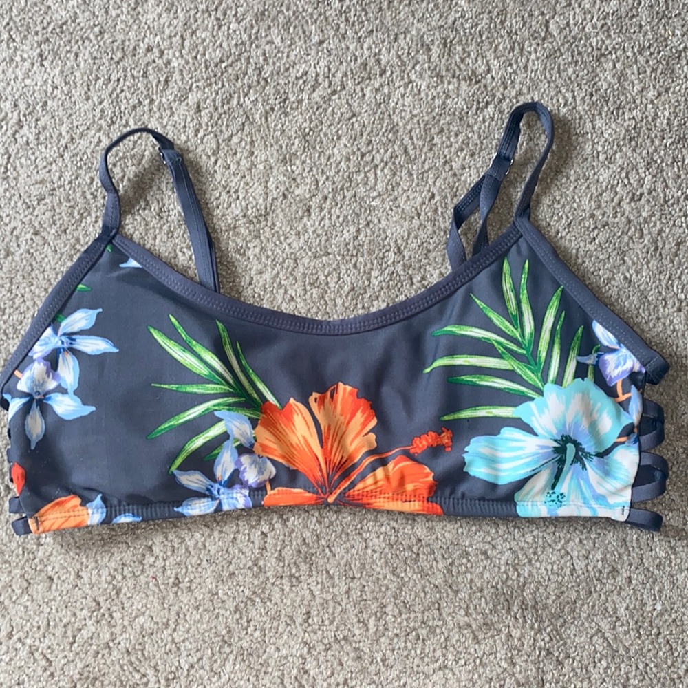 Grey/floral bikini top